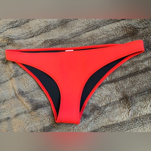 HOAKA bikini - Picture 3 of 6